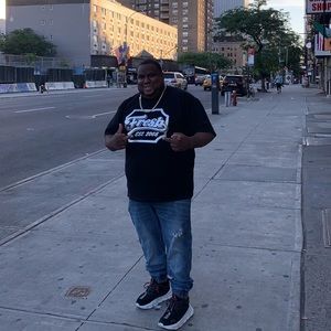 Meet your Posher, Carlos